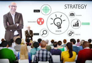 Qué hace un consultor estratégico: funciones, método y cuándo contratarlo
